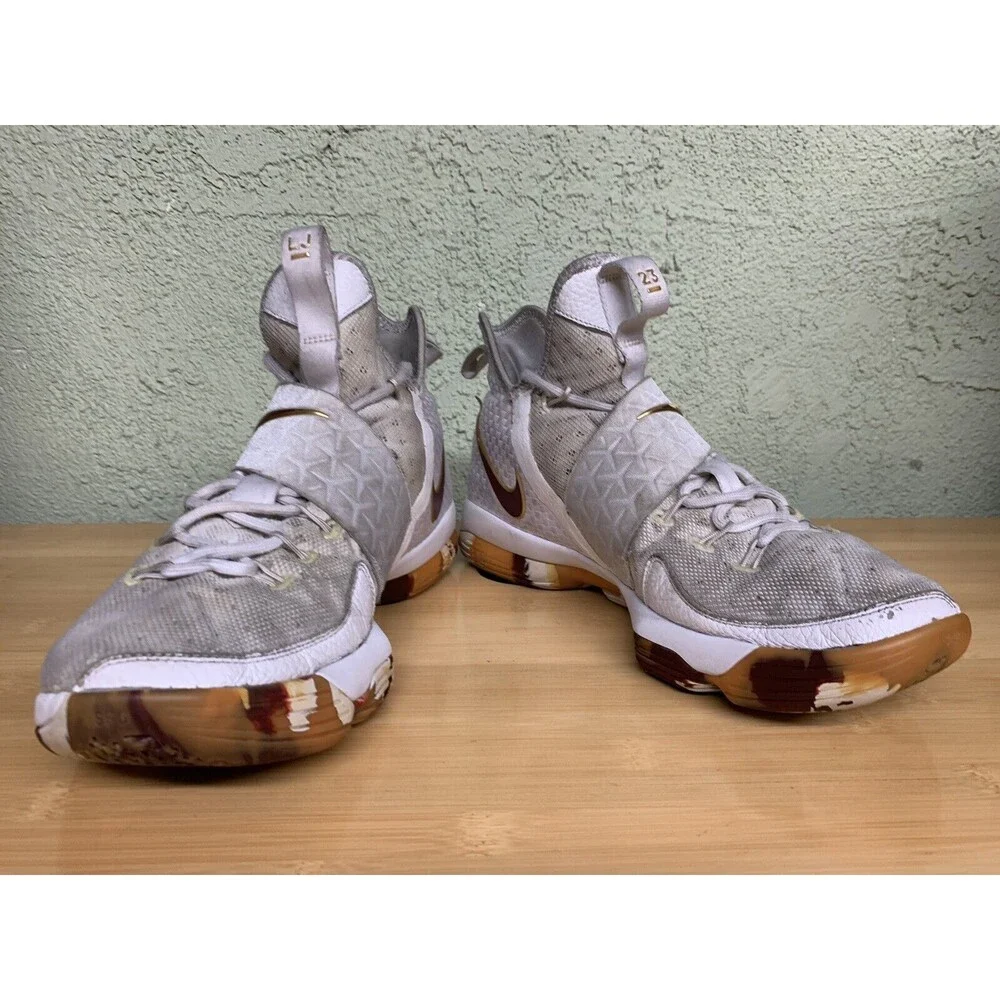 Nike LeBron James 14 XIV White‎ Wine Basketball Shoes 852405-104 Size 11.5
